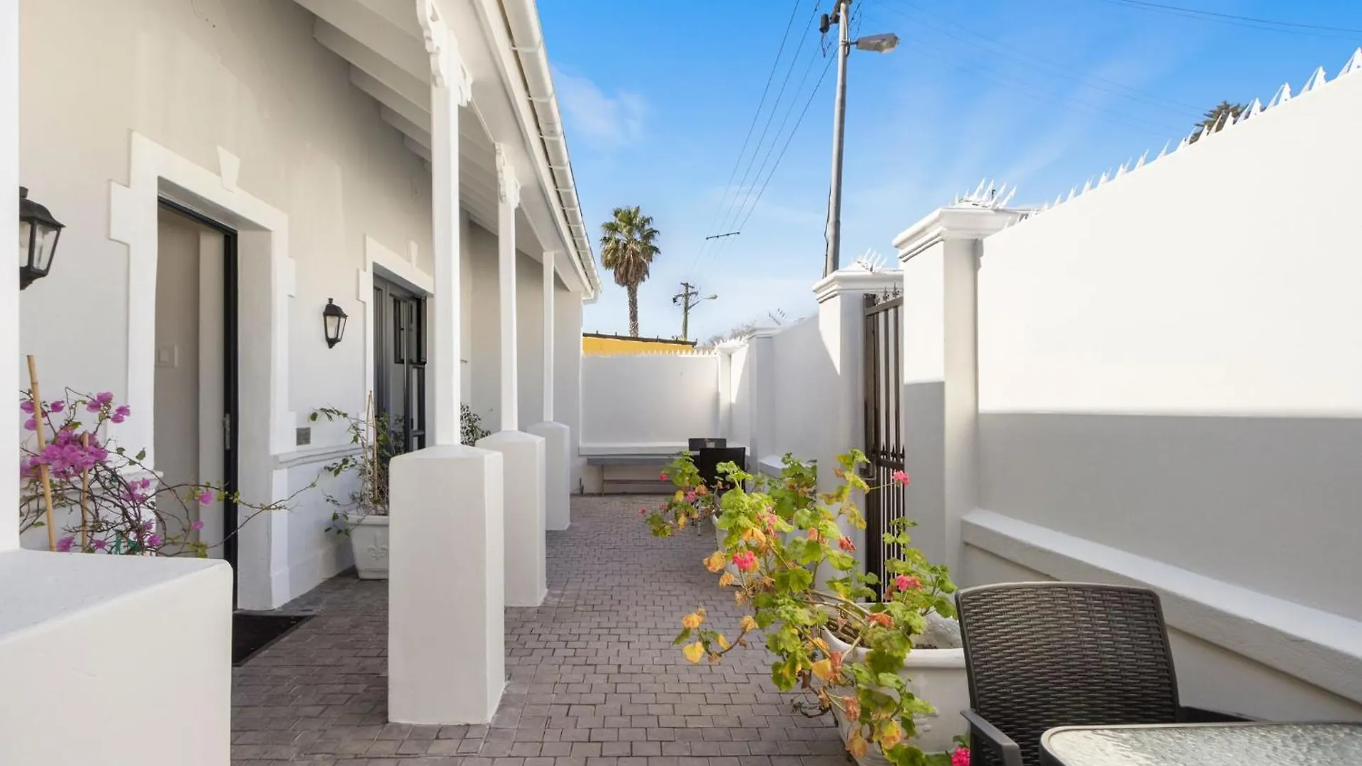Uptown Retreat By Host Agents Villa Cape Town South Africa