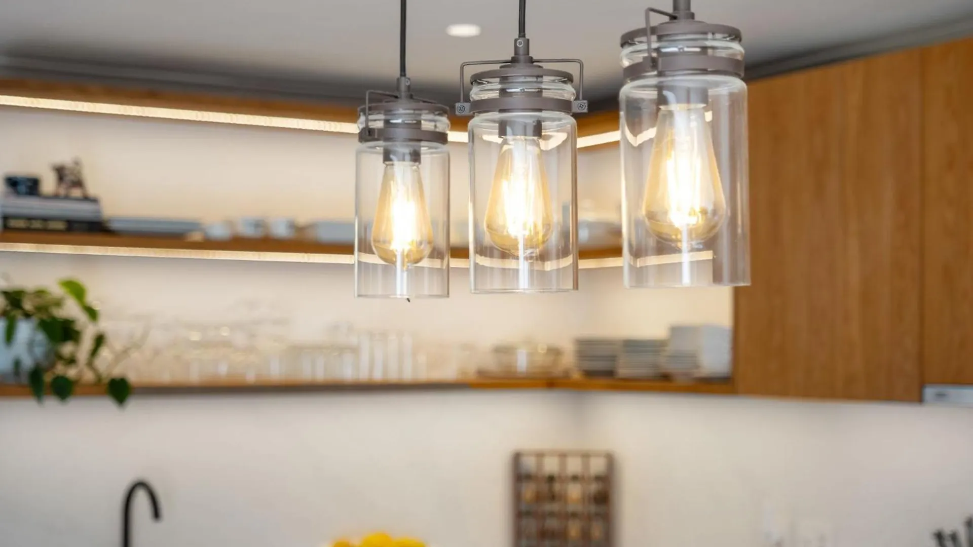Uptown Retreat By Host Agents Villa Cape Town